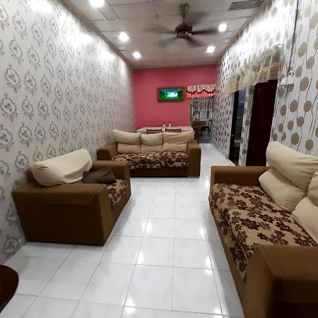 Bemban Garden Homestay Batu Gajah Exterior foto